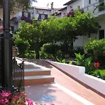 Tara Otel 3*