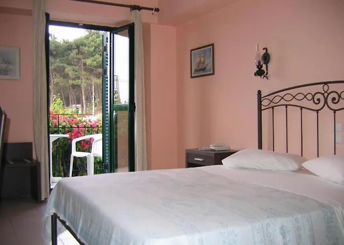 Tara 3* Skala (Kefalonia)